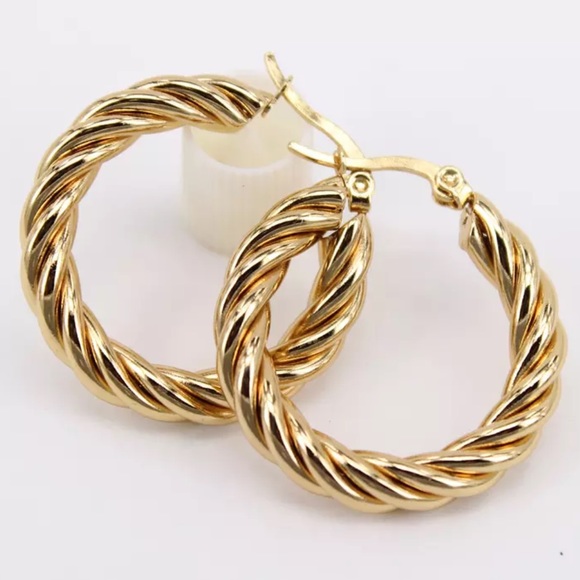 Jewelry - Gold plated twisted hoop 30 mm earrings